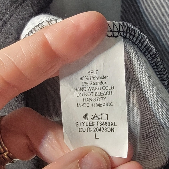 White Burch cow neck sweater with open back flap. Size large could fit XL - Picture 5 of 5